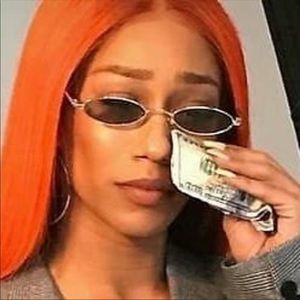 Meet your Posher, Janiece